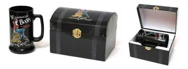 Booty Beer Mug in Treasure Chest